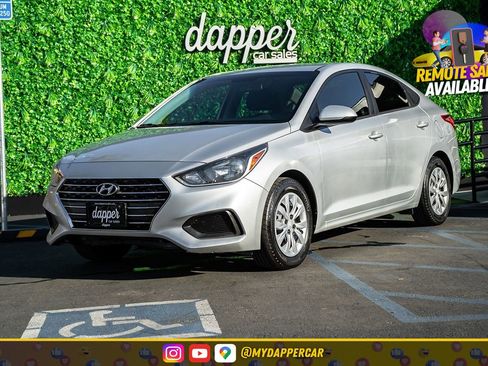 Used 2019 Hyundai Accent SE image 1