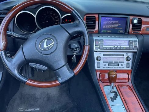 Used 2006 Lexus SC 430 Convertible image 22