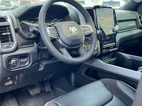 Used 2025 RAM 1500 Laramie w/ Sport Appearance Package AWD/4WD image 20