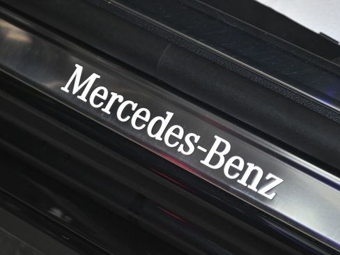 Used 2023 Mercedes-Benz S 580 4MATIC Sedan image 12