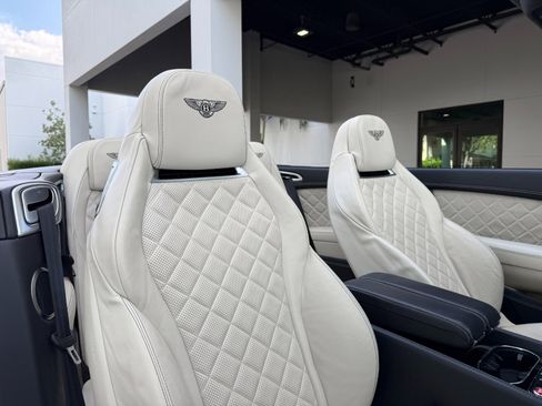 Used 2016 Bentley Continental GT V8 S image 43
