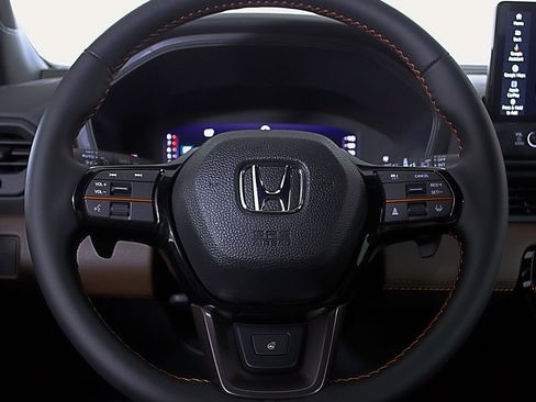 New 2026 Honda Pilot TrailSport image 24