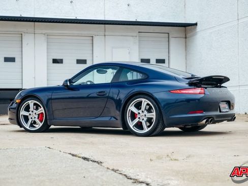 Used 2013 Porsche 911 Carrera S RWD image 3