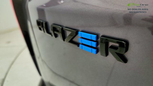 Used 2024 Chevrolet Blazer EV RS AWD/4WD image 31