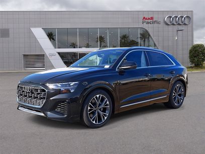 New 2025 Audi Q8 Premium Plus