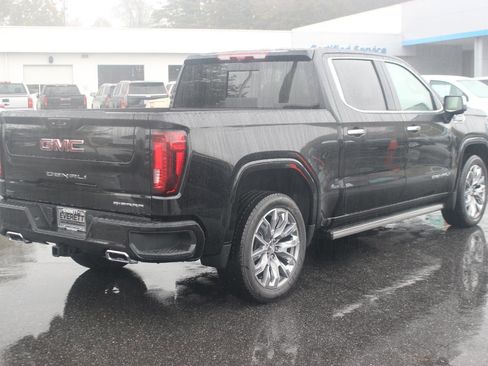 New 2026 GMC Sierra 1500 Denali w/ Denali Reserve Package image 7