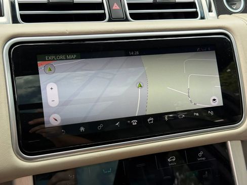 Used 2018 Land Rover Range Rover Autobiography AWD/4WD image 21