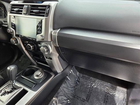 Certified 2024 Toyota 4Runner SR5 AWD/4WD image 20
