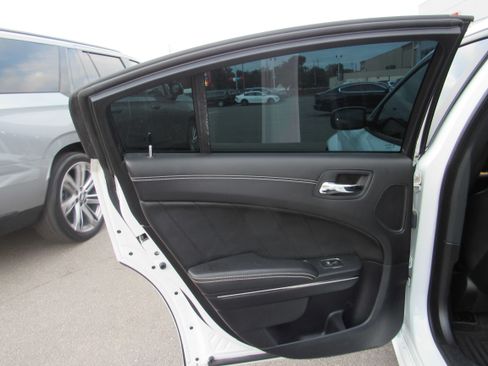 Used 2021 Dodge Charger SRT Hellcat RWD image 14