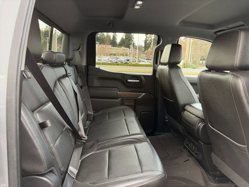 Used 2019 Chevrolet Silverado 1500 LT w/ Convenience Package image 25