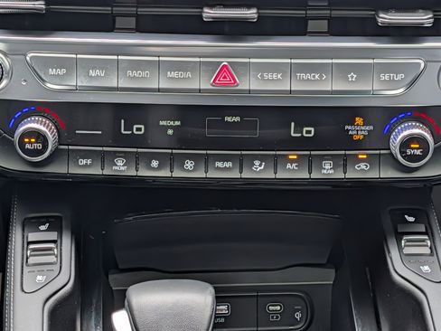 Used 2024 Kia Telluride SX Prestige X-Line AWD/4WD image 29