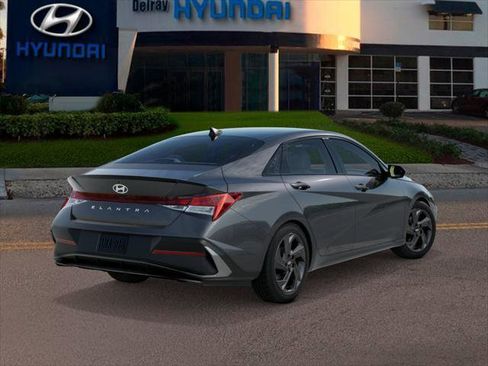 New 2026 Hyundai Elantra Sport image 4
