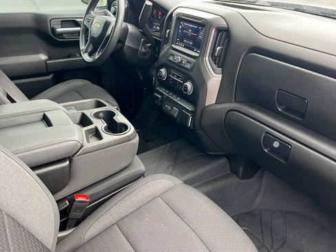 Used 2023 Chevrolet Silverado 1500 Custom AWD/4WD image 15