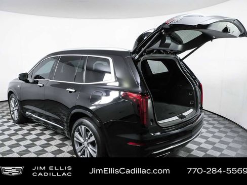 Used 2020 Cadillac XT6 Premium Luxury FWD image 36