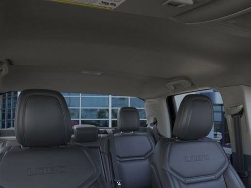 New 2025 Ford Maverick Lobo image 12