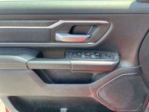 Used 2020 RAM 1500 Big Horn AWD/4WD image 20
