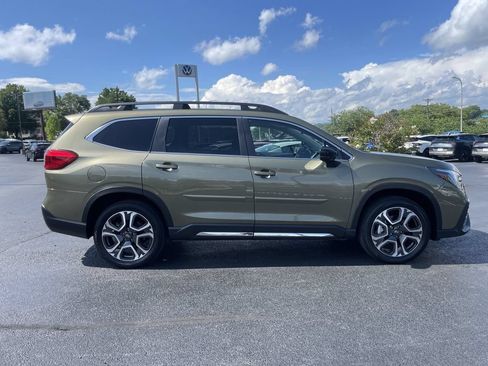 Certified 2026 Subaru Ascent Limited AWD/4WD image 4