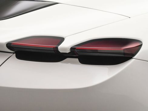 Used 2024 Ferrari Roma Spider image 27