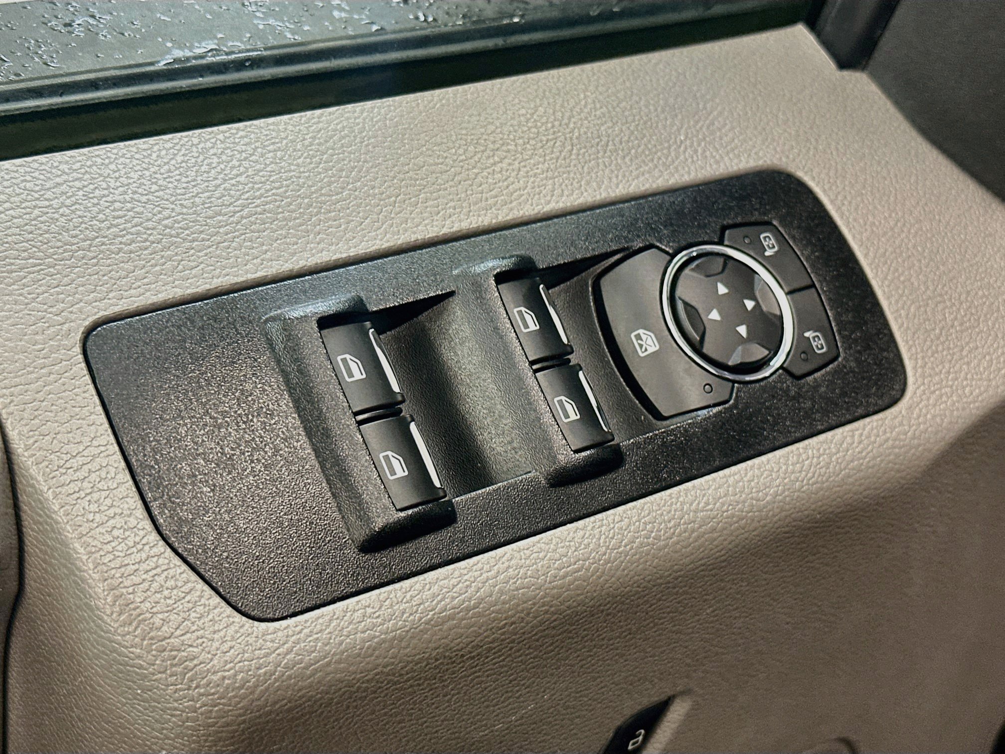 Used 2018 Ford F150 XLT w/ Equipment Group 302A Luxury AWD/4WD image 15