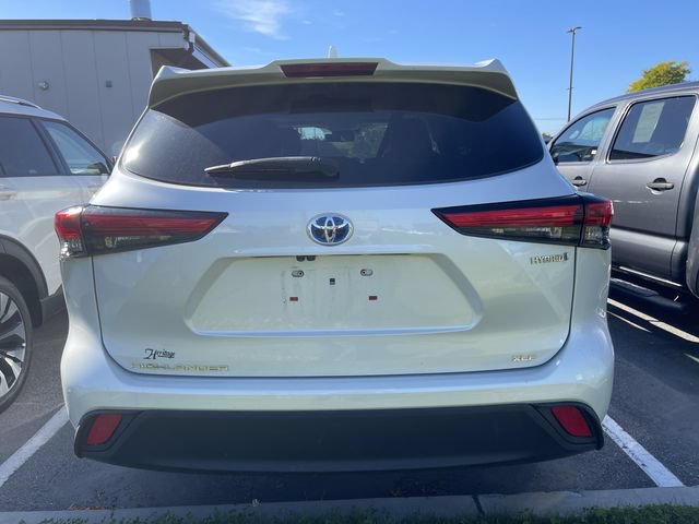 Used 2022 Toyota Highlander Bronze Edition AWD/4WD image 8