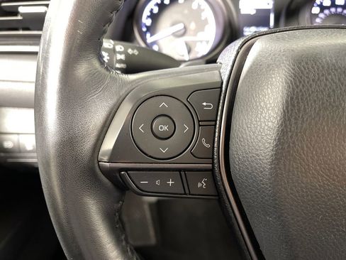 Used 2023 Toyota Camry SE image 29