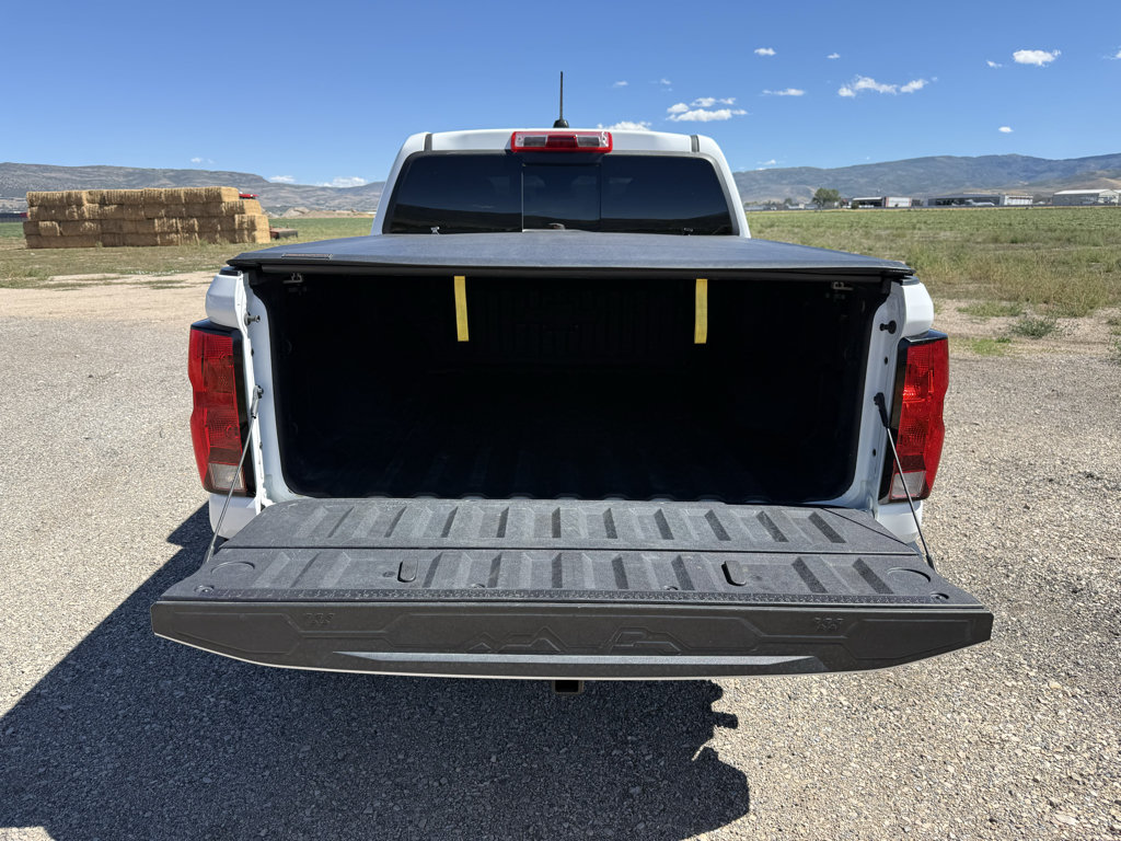 Used 2024 Chevrolet Colorado Trail Boss w/ Technology Package AWD/4WD image 13