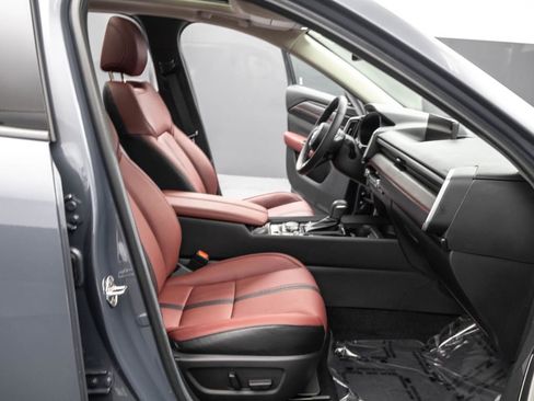 Used 2025 MAZDA CX-50 AWD 2.5 Hybrid w/ Premium Pkg image 34