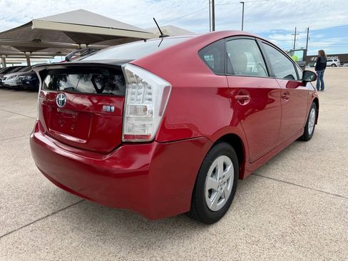 Used 2011 Toyota Prius Three w/ Navigation Pkg FWD image 7