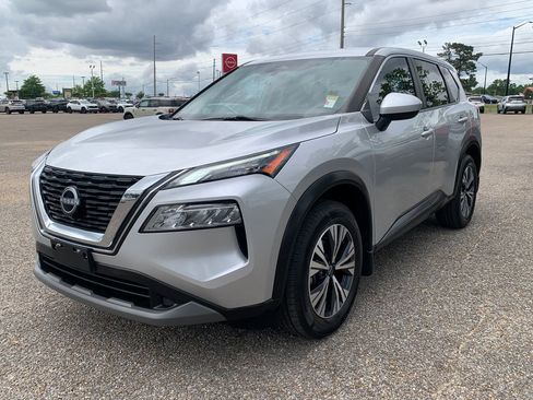 Used 2023 Nissan Rogue SV FWD image 5