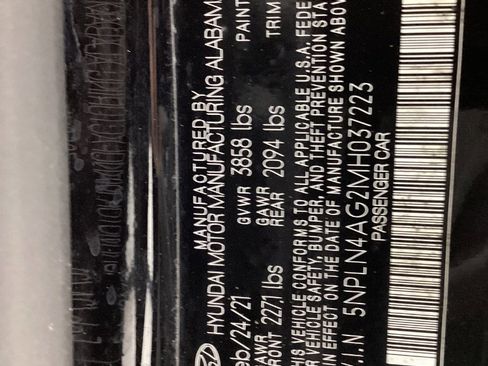 Used 2021 Hyundai Elantra SEL w/ Convenience + Premium Package FWD image 48