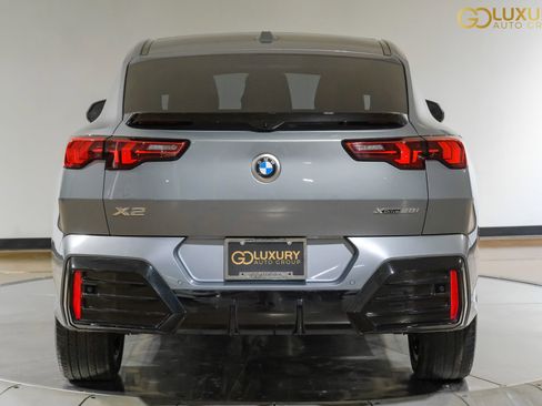 Used 2025 BMW X2 xDrive28i image 11