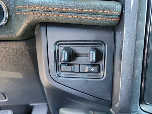 Used 2022 Ford Expedition Timberline image 16