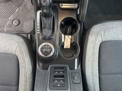 Used 2022 Ford Bronco Big Bend image 33