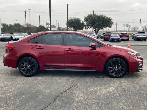 Certified 2024 Toyota Corolla SE image 4