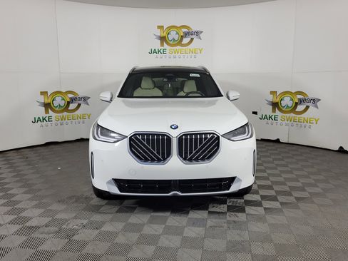 New 2026 BMW X3 xDrive30 w/ Convenience Package image 2