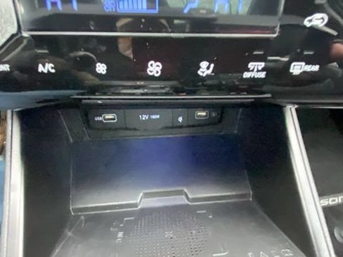 Used 2023 Hyundai Tucson Limited AWD/4WD image 24