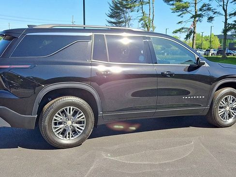 New 2026 Chevrolet Traverse LT AWD/4WD image 3