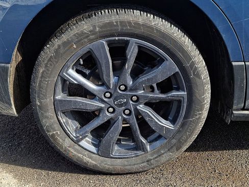 Used 2024 Chevrolet Equinox RS w/ RS Leather Package image 34