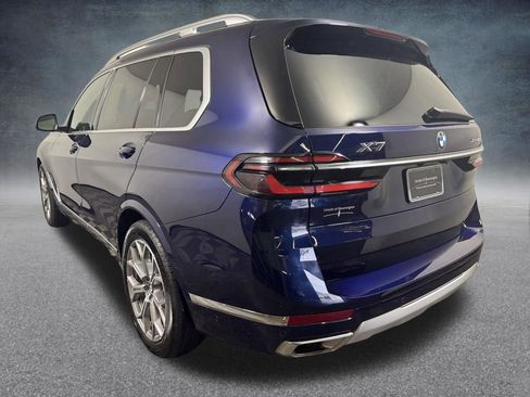 Used 2023 BMW X7 xDrive40i w/ Premium Package AWD/4WD image 4