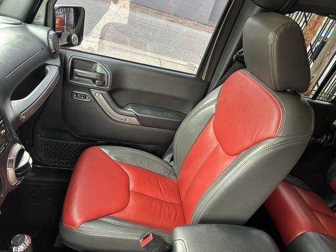 Used 2017 Jeep Wrangler Unlimited Sport w/ Quick Order Package 24S image 28