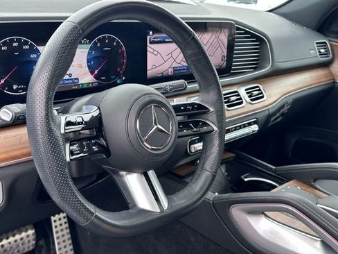 Certified 2025 Mercedes-Benz GLS 450 4MATIC image 14