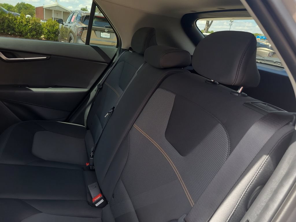 Used 2025 Kia Niro LX FWD image 10