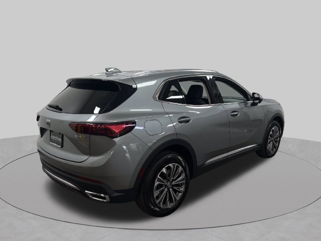 Used 2024 Buick Envision Preferred AWD/4WD image 5
