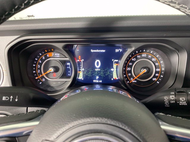 Used 2026 Jeep Wrangler Unlimited Sahara AWD/4WD image 22