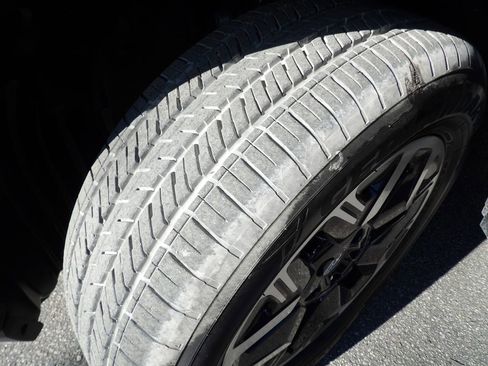 Used 2025 Subaru Forester Premium w/ Convenience Package #1 image 29