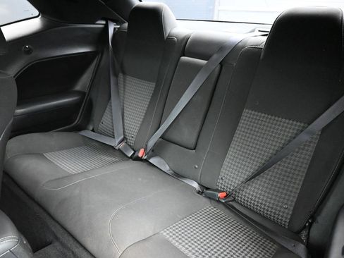 Used 2019 Dodge Challenger R/T w/ Driver Convenience Group image 19