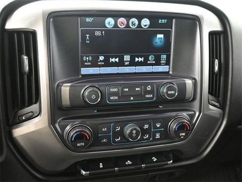 Used 2018 Chevrolet Silverado 1500 LT w/ All Star Edition image 26