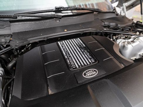 Used 2019 Land Rover Range Rover Sport HSE Dynamic AWD/4WD image 54
