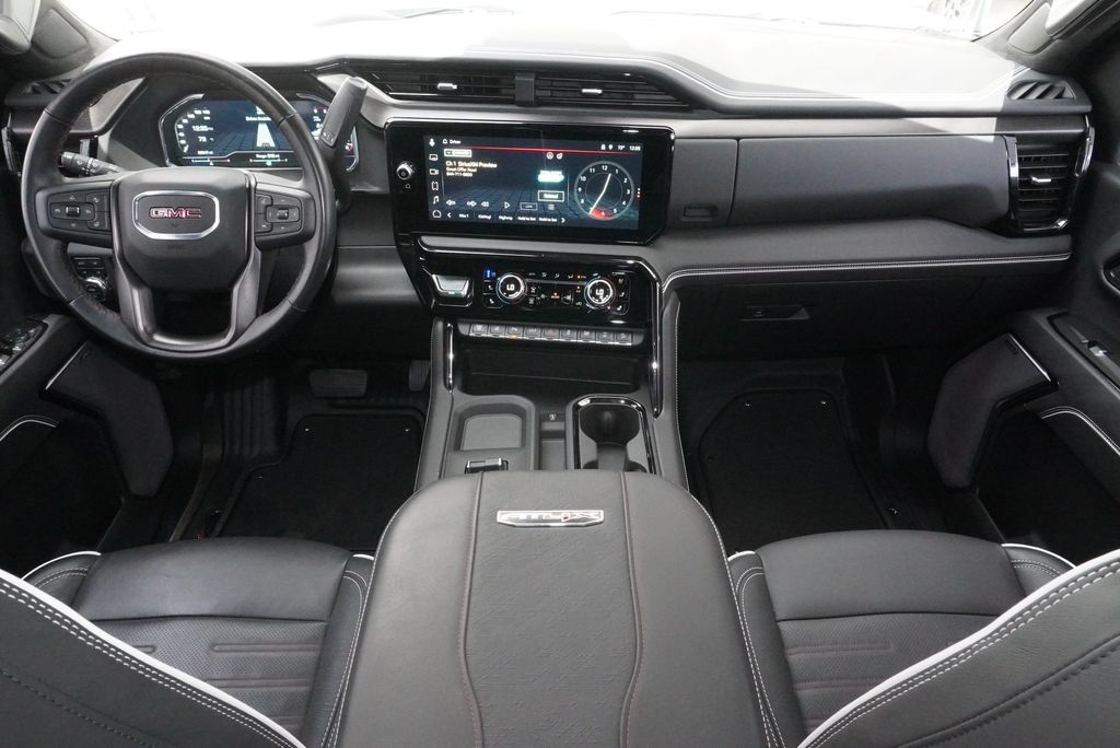 Used 2025 GMC Sierra 2500 AT4X AWD/4WD image 25