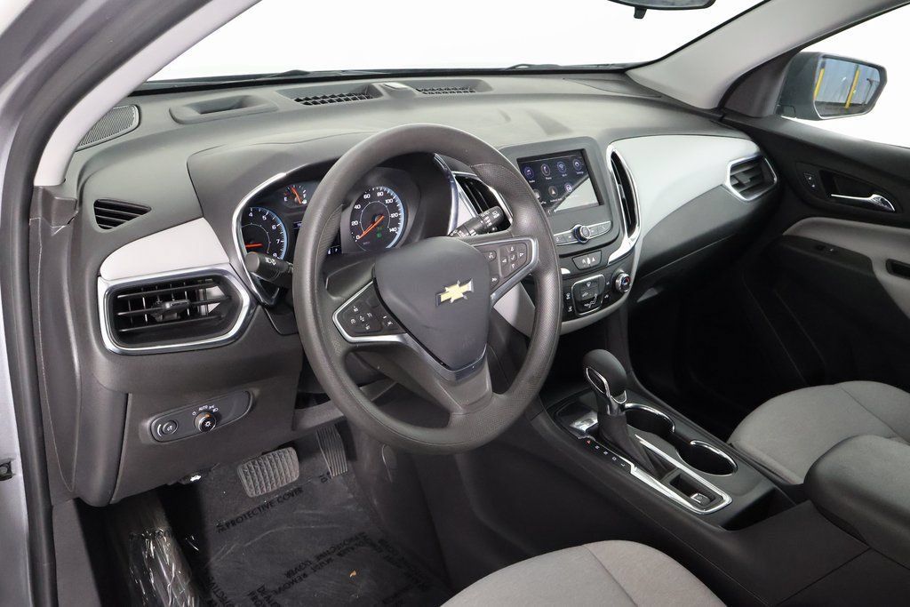 Used 2023 Chevrolet Equinox LS FWD image 7